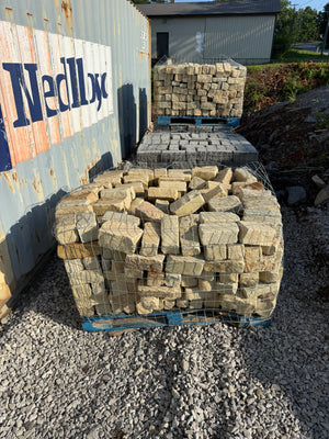 BROWN TUMBLED COBBLE